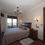 Residencia A Cruzan Noalla (Pontevedra)