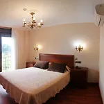 Guest house Residencia A Cruzan