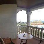 Guest house Residencia A Cruzan 3*