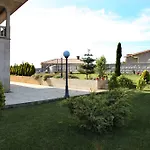 Guest house Residencia A Cruzan 3*