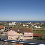 Residencia A Cruzan Noalla (Pontevedra)