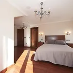 Guest house Residencia A Cruzan 3*