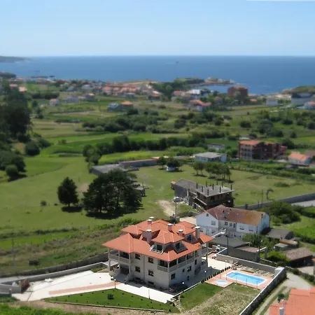 Pensión Residencia A Cruzán Noalla (Pontevedra)