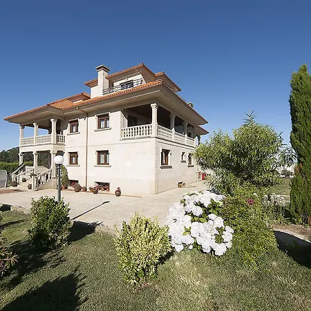 Residencia A Cruzan (adults Only) Noalla (Pontevedra)