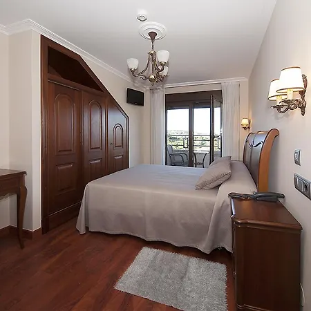 Guest house Residencia A Cruzan 3*