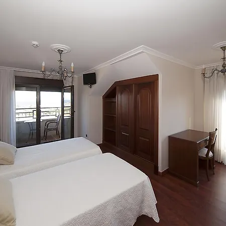 Guest house Residencia A Cruzan