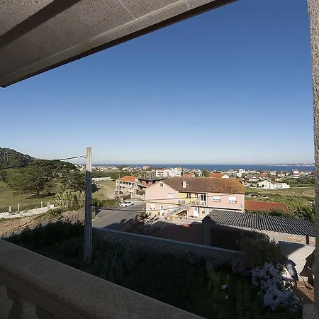 Guest house Residencia A Cruzan 3*