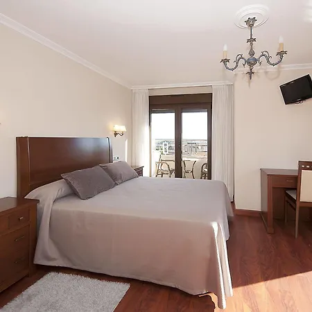 Residencia A Cruzan Guest house Noalla (Pontevedra)