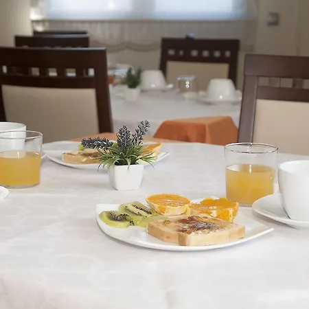 Guest house Residencia A Cruzan